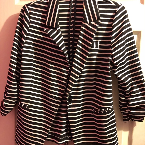 Blazer - Picture 1 of 3